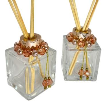 Imagem de Kit 06 Frascos de Vidro Cubo 100ml para Difusor de Aromas com Tampas Luxo, Pingentes Decorativos e Varetas(ROSE)