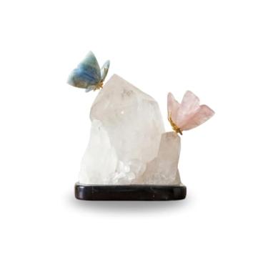 Imagem de Casal de Borboletas Esculpida em Ônix Azul Argentino e Quartzo Rosa Na Drusa de Cristal Quartzo