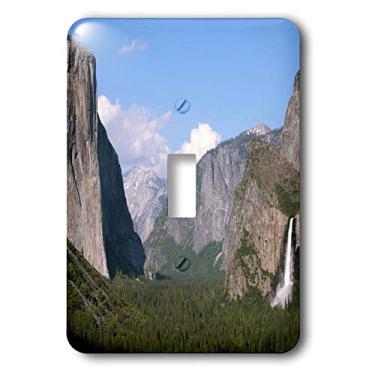 Imagem de 3dRose lsp_36441_1 El Capitan and Bridal Veil Falls in Yosemite National Park Single Toggle Switch