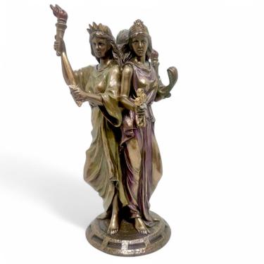 Imagem de Hécate Deusa Tríplice das Bruxas 20 cm