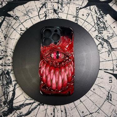 Imagem de Unitvbba Capa de telefone gótica 3D feita à mão com olho de monstro – Ajuste personalizado para todos os modelos de telefone – Exclusivo para fãs de terror, cosplay, amantes de estética escura (presas
