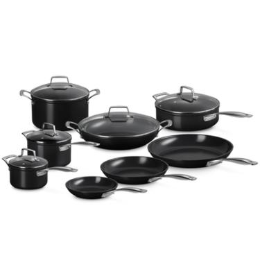 Imagem de CONJUNTO LE CREUSET 3 FRIGIDEIRAS E 5 PANELAS NON-STICK CERAMIC ESSENTIAL 51827000010098