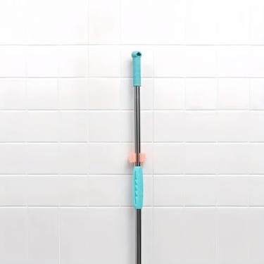 Imagem de Suporte de esfregão multiuso de 2 peças – suporte de parede sem perfuração para banheiro, garagem e armazenamento de vassoura - rosa