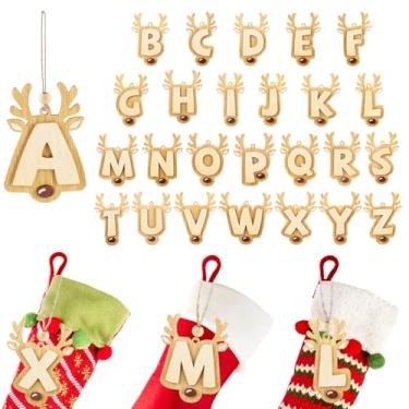 Imagem de 26 peças de etiquetas de meia de Natal com recortes de enfeites de Natal iniciais com 28 miçangas, enfeite de meia de Natal, enfeites pendurados para árvore de Natal, meia de Natal (letra amarela)