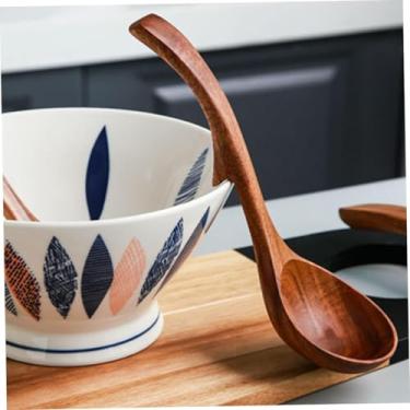 Imagem de Concha de sopa de madeira de tamanho pequeno com gancho traseiro, adequada para fazer sopa de cozinha doméstica e servir líquido quente, ideal para porções individuais e panelas pequenas, 18 cm
