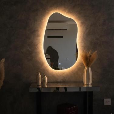Imagem de Espelho Orgânico Dunna Com Led Quente De Banheiro Salão Camarim Closet