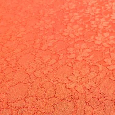 Imagem de Rolo 2 Metros Renda Suiça Forrada 95% Poliéster 5% Poliamida