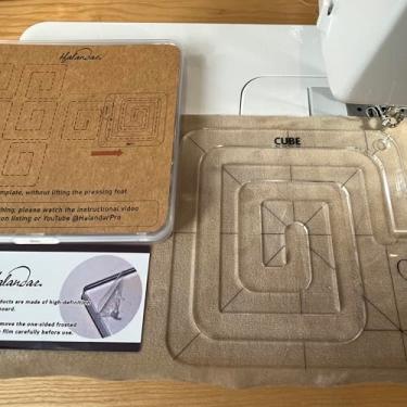 Imagem de Halandar Modelo acolchoado Free Motion Série de acrílico com instruções para máquina de costura doméstica