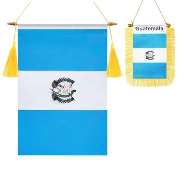 Imagem de Pacote com 2 bandeiras de parede da Guatemala, mini bandeira guatemalteca pendurada na janela do carro, acabamento acetinado, tecido resistente, bandeiras patrióticas para decoração de espelho