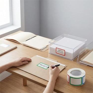 Imagem de Etiquetas para crachás, pacote com 200 - adesivos brancos de borda colorida de 2,5 cm x 4,5 cm para crachás | Etiquetas reutilizáveis para escritórios de escritório, escola, eventos, festas e reuniões