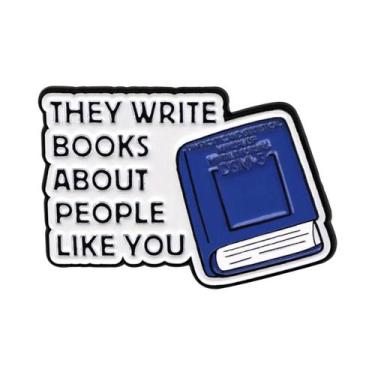 Imagem de Broche De Esmalte Gato Preto Esqueleto: Delícia Para Leitores, Acessór