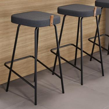 Imagem de Kit 02 Banquetas Médias Para Cozinha Vik Estofada Linho Grafite - Abmaza