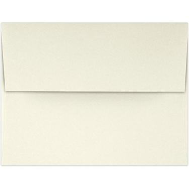 Imagem de Envelopes para convites LUXPaper A4 para cartões 10 x 15 cm em 36 kg. Natural - 100% reciclado, envelopes impressos para convites, pacote com 50, tamanho envelope 10 x 15 cm (off-white)