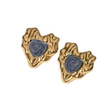 Imagem de Brincos femininos de aço inoxidável em forma de coração de amor banhados a ouro 18 k sem desbotamento com design irregular de martelo em forma de coração, one size, Aço inoxidável, Sem pedra preciosa