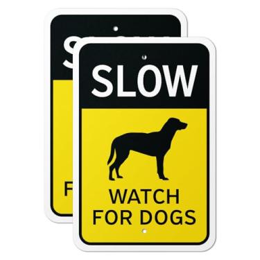 Imagem de 101SignCity (Pacote com 2) 30,5 cm x 45,7 cm Slow, placa Watch For Dogs - Alumínio laminado de 40 Mil | Proteção UV, resistente à água e poeira | Preto e amarelo | Placa de segurança para animais de
