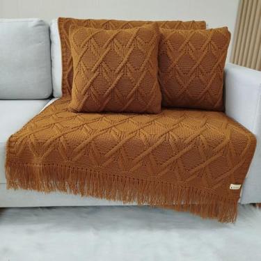Imagem de Kit Manta Tricot Luxo 150x90cm + 2 Almofadas com Enchimento | Zíper Invisível | Fibra Siliconada | Sofá Sala | Xale Decorativo Elegante L05 (Ferrugem/Cognac)