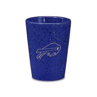 Imagem de Rico Industries Copo de tiro de cerâmica NFL Football Buffalo Bills 59 g para fãs, gravado a laser na cor do time, copo de dose única