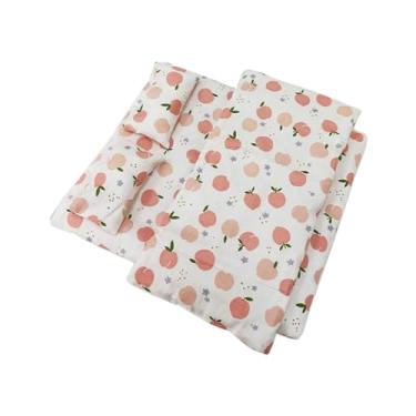 Imagem de Acessórios de cama para bonecas, presentes de dia dos namorados, brinquedos de fantasia incluem 1 colchão, 1 colcha e 2 travesseiros para berços de, branco