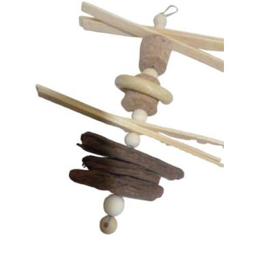 Imagem de Brinquedo Palito e casca de pinus para Calopsita e Roedores - May Bird