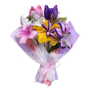 Imagem de Buquê Rapunzel Enrolados Casal Presente Artesanal 5 Flores 2 Tulipas Roxas 2 Lírios Bouquet Para Decorar(Sem pascal)