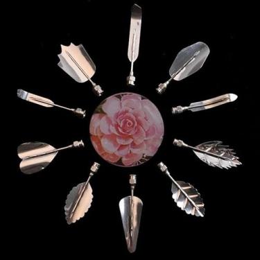 Imagem de 10 bocais de pudim + 1 ferramenta de seringa 3D, gelatina, gelatina, gelatina, ferramenta de arte, bocal da Rússia, ferramentas de decoração de bolos DIY (H)