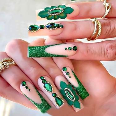 Imagem de RUOKEXIN Unhas postiças longas quadradas de ponta francesa, unhas postiças verdes com glitter, desenhos de strass, cola longa nas unhas, unhas artificiais brilhantes, unhas fofas para mulheres, 24