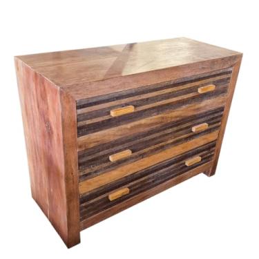 Imagem de Cômoda Ripada com 3 Gavetas Duplo Puxador em Demolição 1,20m