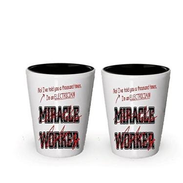 Imagem de Copo de shot I'm Electrician - Not a Miracle Worker - Presentes de eletricista (2)