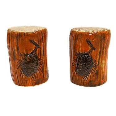 Imagem de Conjunto decorativo de madeira com pinhas, sal e pimenteiro, decoração de cozinha de cabine de acampamento para cozinhas rústicas de fazenda, presentes exclusivos para amantes de atividades ao ar
