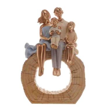 Imagem de Figura Decorativa de Resina Família Wolff