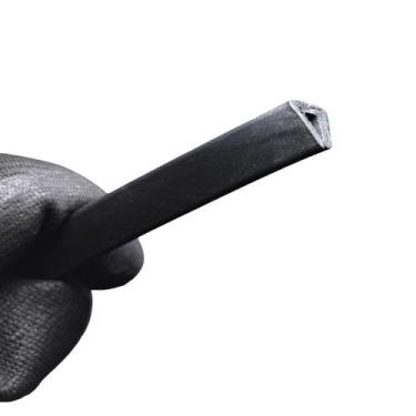 Imagem de Perfil Borracha SBR Debrum Acabamento Tipo U 10mm 6 Metros - Borrachas