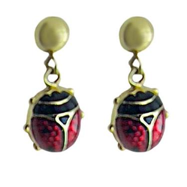 Imagem de Brinco Pendente Joaninha Esmaltado em Ouro 18K - Joia Delicada e Charm