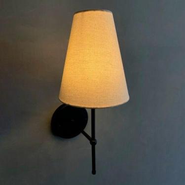 Imagem de Arandela De Parede Clássico Preto Alumínio com Cúpula Bege Ref 05 - Ta