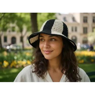 Imagem de Chapéu bucket hat listras preto e off white - Fios Círculo