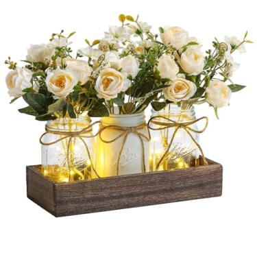 Imagem de 3 peças de decoração de mesa de centro de mesa flores falsas flores azuis artificiais decoração de centro de mesa rústica de primavera com bandeja de madeira e decorações de mesa leve para casa
