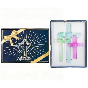 Imagem de Enfeites de pendurar em cruz de palmeira de vidro feitos à mão, enfeite de três cruzes, para decoração de memorial de árvore de Natal, batismo, presentes de aborto espontâneo para mães cristãs
