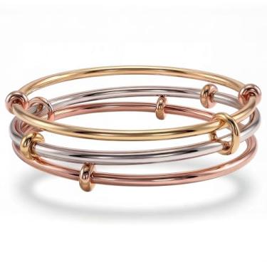 Imagem de Musishiyu Pulseiras de ouro para mulheres, conjunto de pulseiras de aço inoxidável tricolor, pulseiras de tênis de zircônia cúbica de ouro rosa prata, punho empilhável de 3 a 5 camadas, presente de