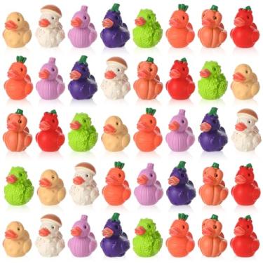 Imagem de GGSTDDUP 56 peças de estatuetas peculiares de pato vegetais, escultura de patos minúsculos de resina 3D, lindo tomate, batata, berinjela, abóbora, cenoura, Momordica, Charantia, cebola, cogumelo, pato