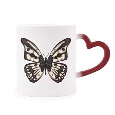 Imagem de Caneca de grés com amostra de borboleta sensível ao calor pálido que muda de cor vermelha