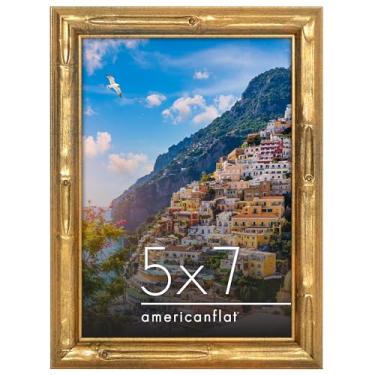 Imagem de Americanflat Porta-retrato 12 x 17 cm com design de bambu, moldura dourada de bambu com vidro resistente a estilhaçamento, moldura elegante estilo galeria, moldura de bambu sintético para decoração de