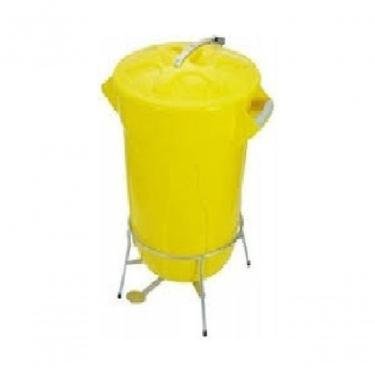Imagem de Cesto Lixeira Plástica com Pedal 20L Polipropileno Abertura com Estrutura em Aço Carbon...