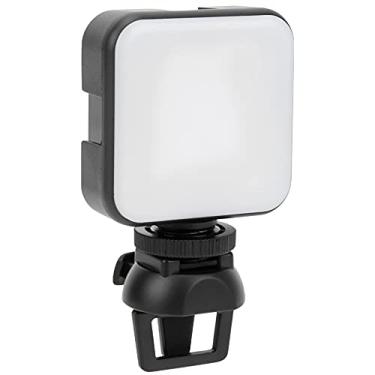 Imagem de Luz de preenchimento para selfies, luz LED recarregável e brilho ajustável com clipe removível para fotografia Garota maquina para smartphone