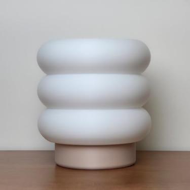 Imagem de Luminária e Abajur Mini Nuvem de Mesa LED para Quarto e Escritório | Design Moderno (Palha)