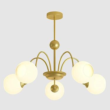 Imagem de Lustre Sputnik de latão antigo estilo moderno de meados do século XX, com 5 lâmpadas, globo grande dourado, luminária de teto embutida e pendente com bolas de vidro leitoso.