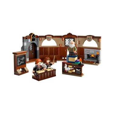 Imagem de LEGO® Harry Potter™ - Castelo de Hogwarts™: Aula de Feitiços
