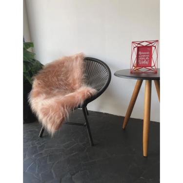 Imagem de Poltrona Cadeira Acapulco Com Manta Pelúcia Pelego Marrom/ Rosa - Ahz Móveis