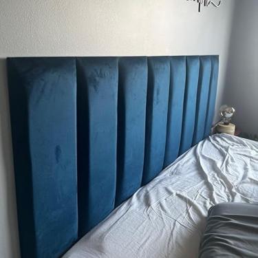 Imagem de Cabeceiras Estofada Modular Cama Casal King e Super King Painel 2,00mX60cm Módulos Adesivos (Azul)