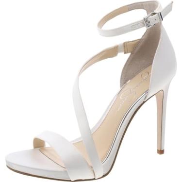 Imagem de Jessica Simpson Sandália feminina Rayli com tira no tornozelo e salto, Branco, 40