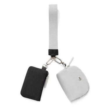 Imagem de Carteira de pulso Mum's Memory Mini Zip Around para mulheres