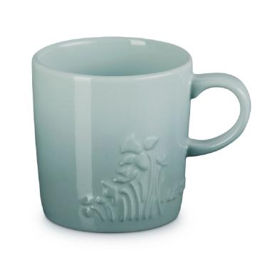 Imagem de CANECA LE CREUSET JARDIN 350ML EM CERAMICA COM RELEVO SEA SALT 80042357170003